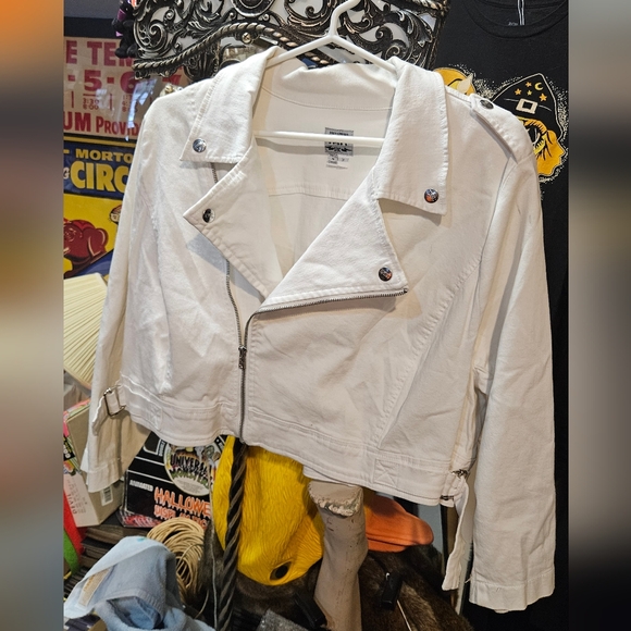 Tripp NYC Western Moto White Denim Cropped Jacket Women Size 3 - Picture 1 of 4